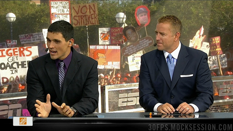 Illustration for article titled An FSU Fan Spells "Traitor" Like "Trader": Your Roundup Of The Best Signs Behind The College Gameday Crew